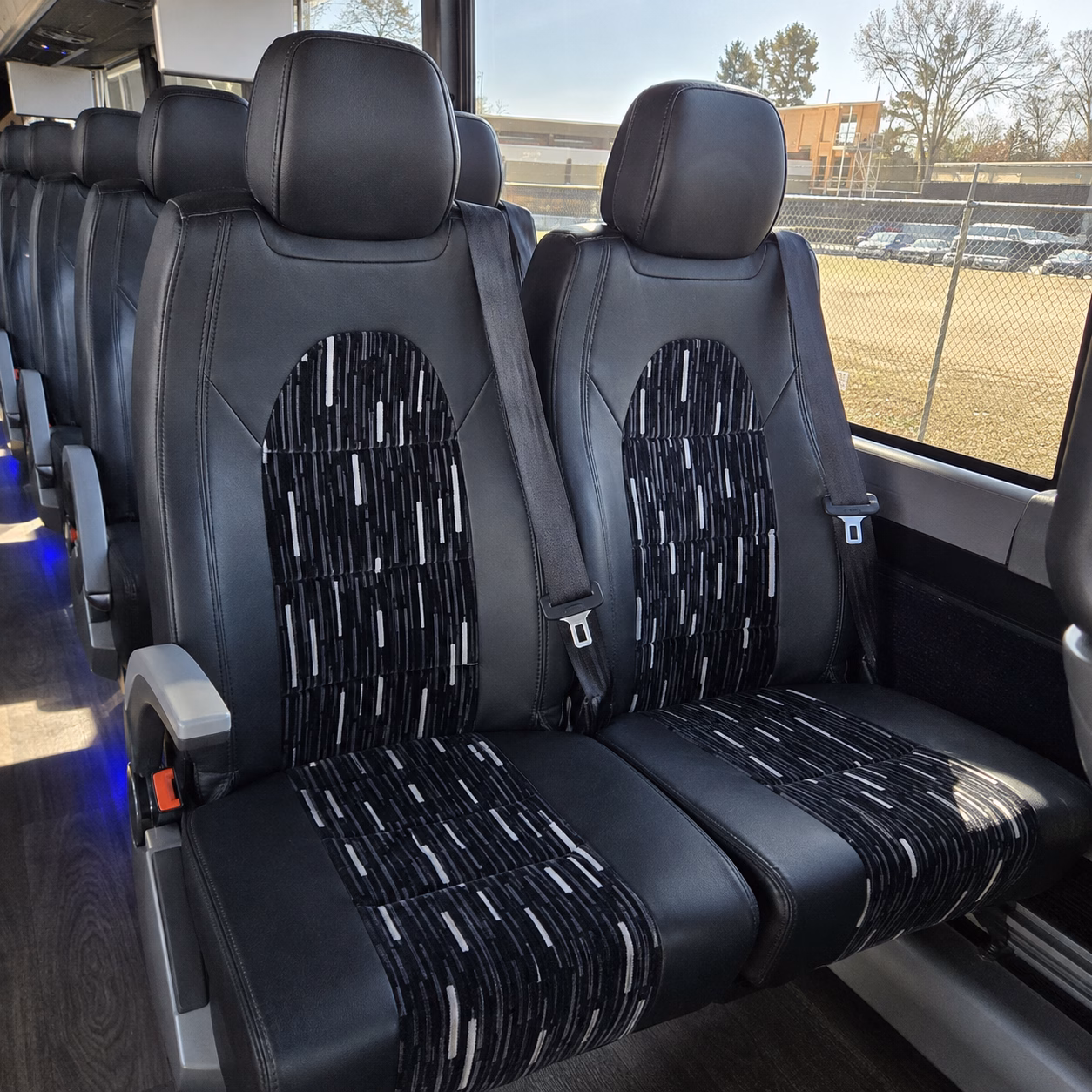 oakland international airport oak charter bus pickups and drop offs