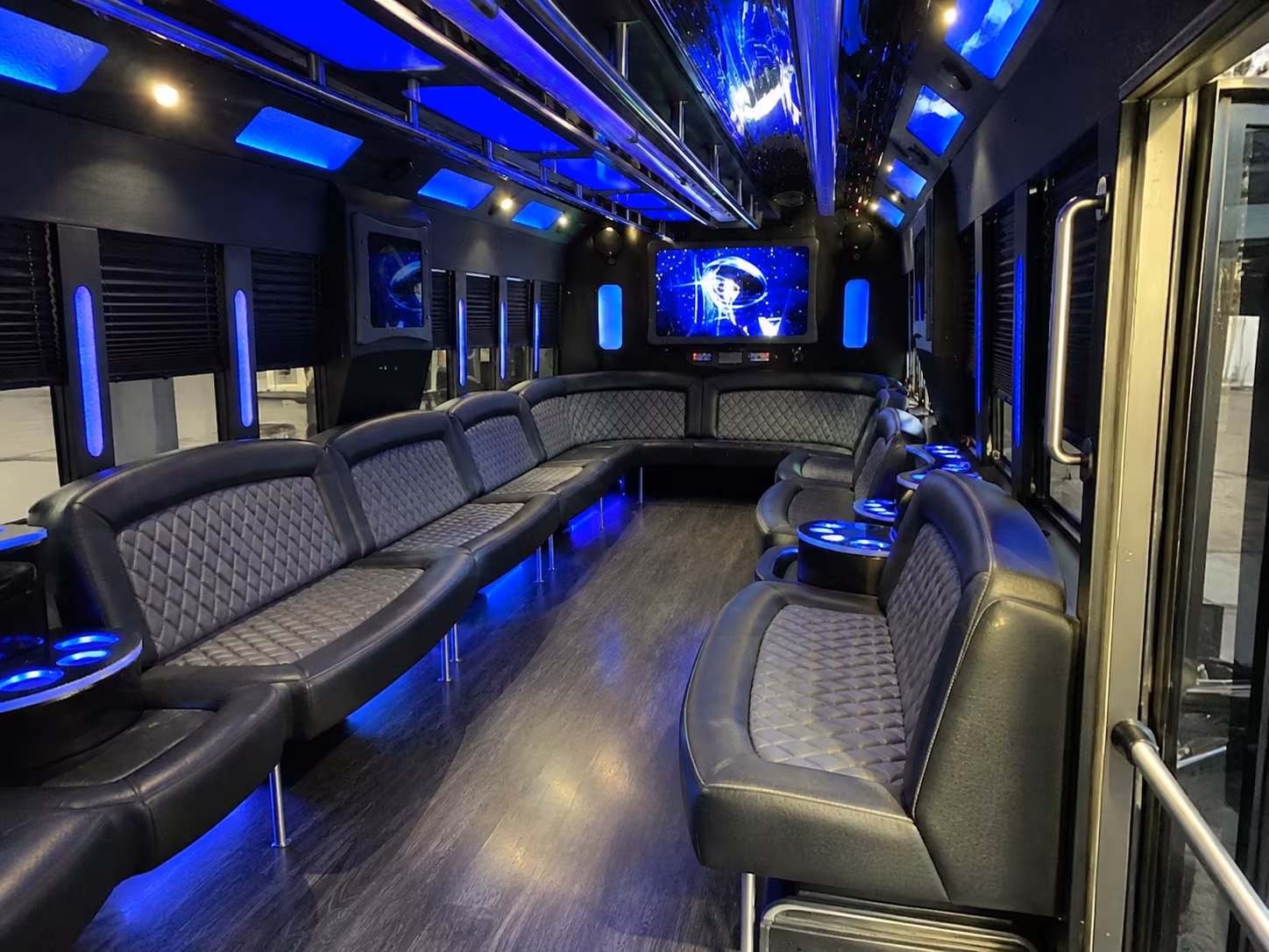 richmond 28 passenger party bus interior
