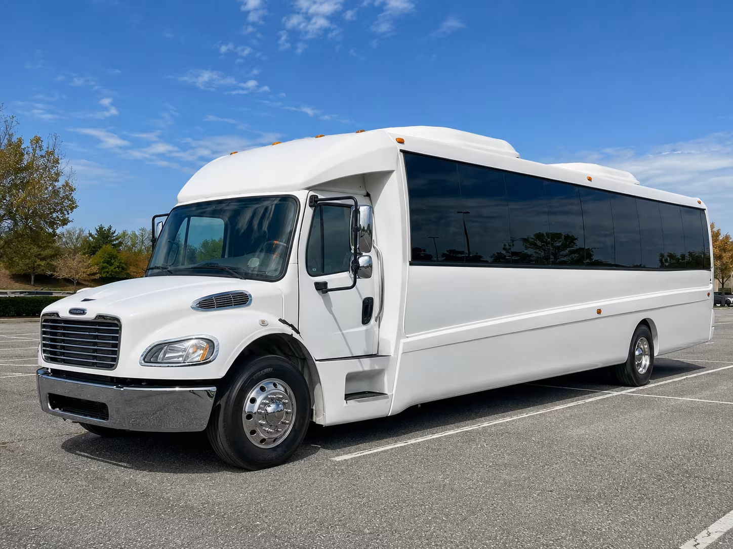 richmond 30 passenger party bus