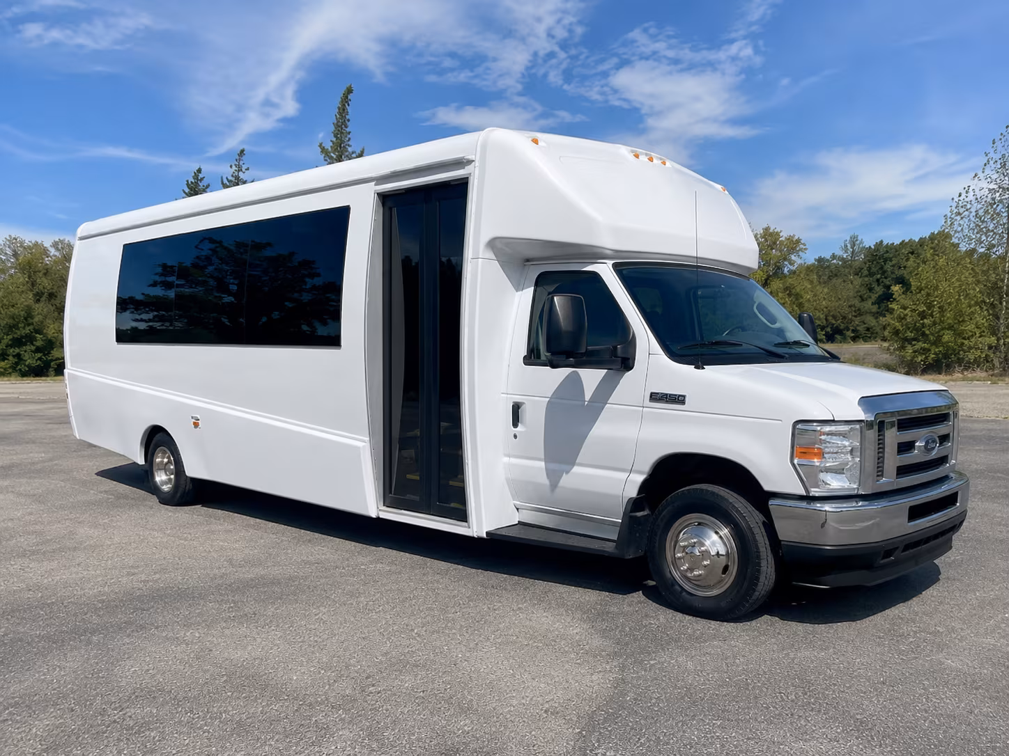 richmond quinceanera sweet 16 party bus rental
